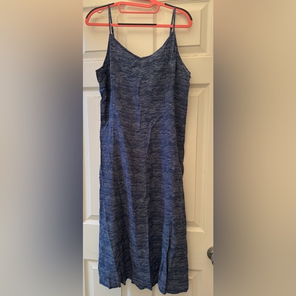 Old Navy Dresses & Skirts - Blue and White Striped Dress